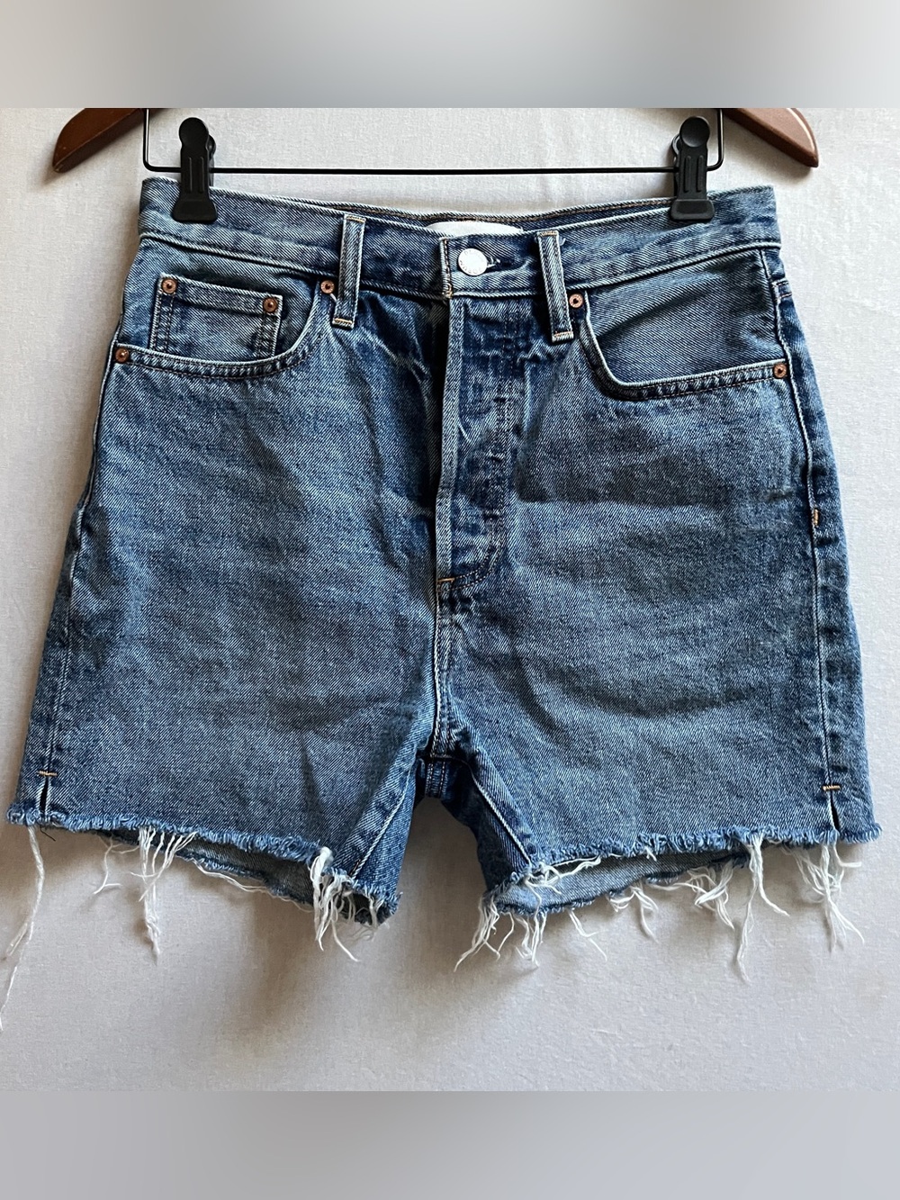 Denim Forum Aritzia The Yoko Mid Thigh Cutoff Shorts High Rise Sz 26